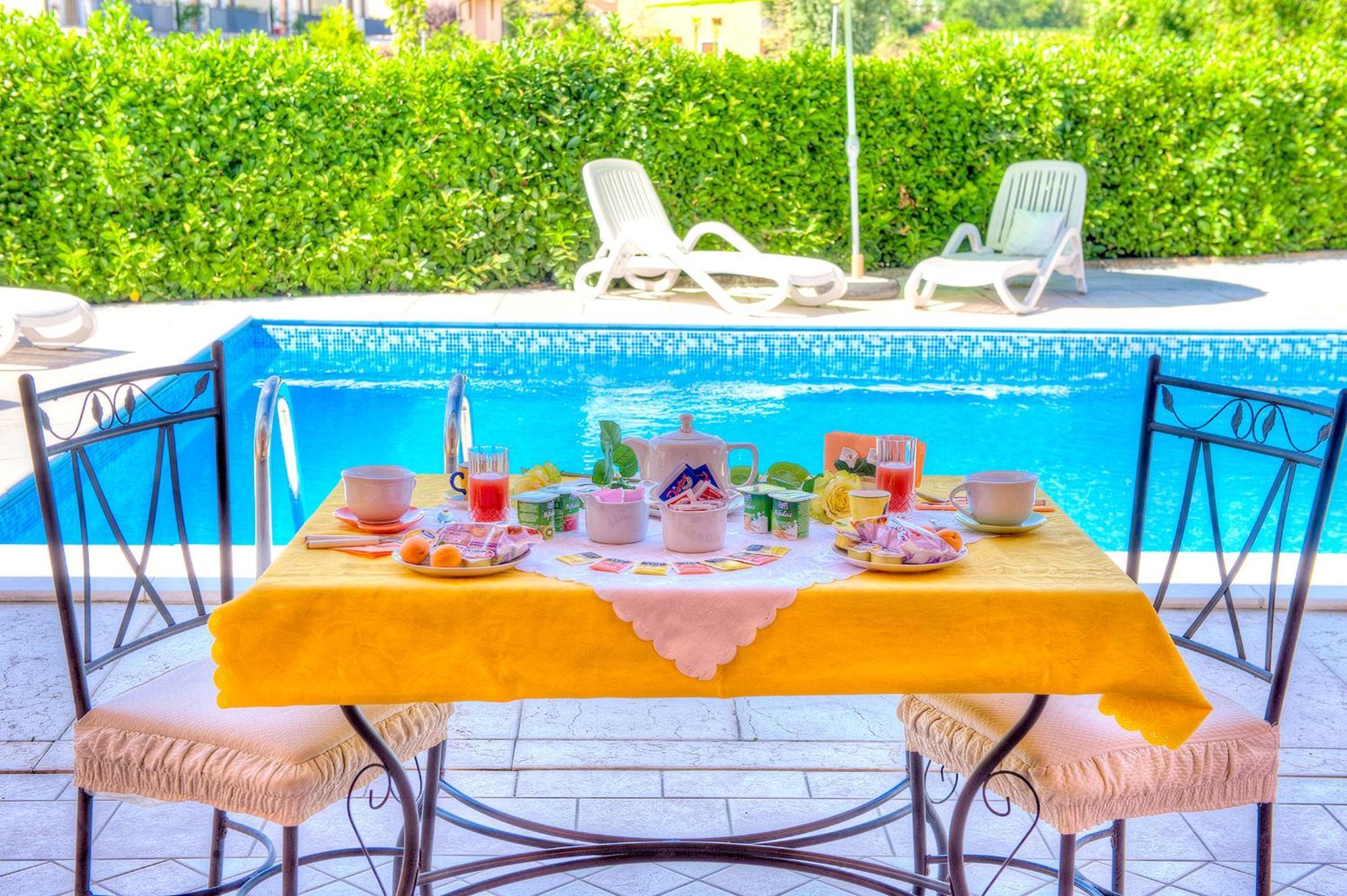 B&B Villa Gloriana Сона Экстерьер фото